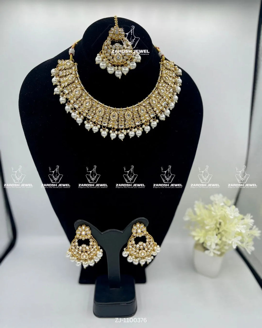 Mehreen Kundan Necklace Set | ZAROSH JEWEL