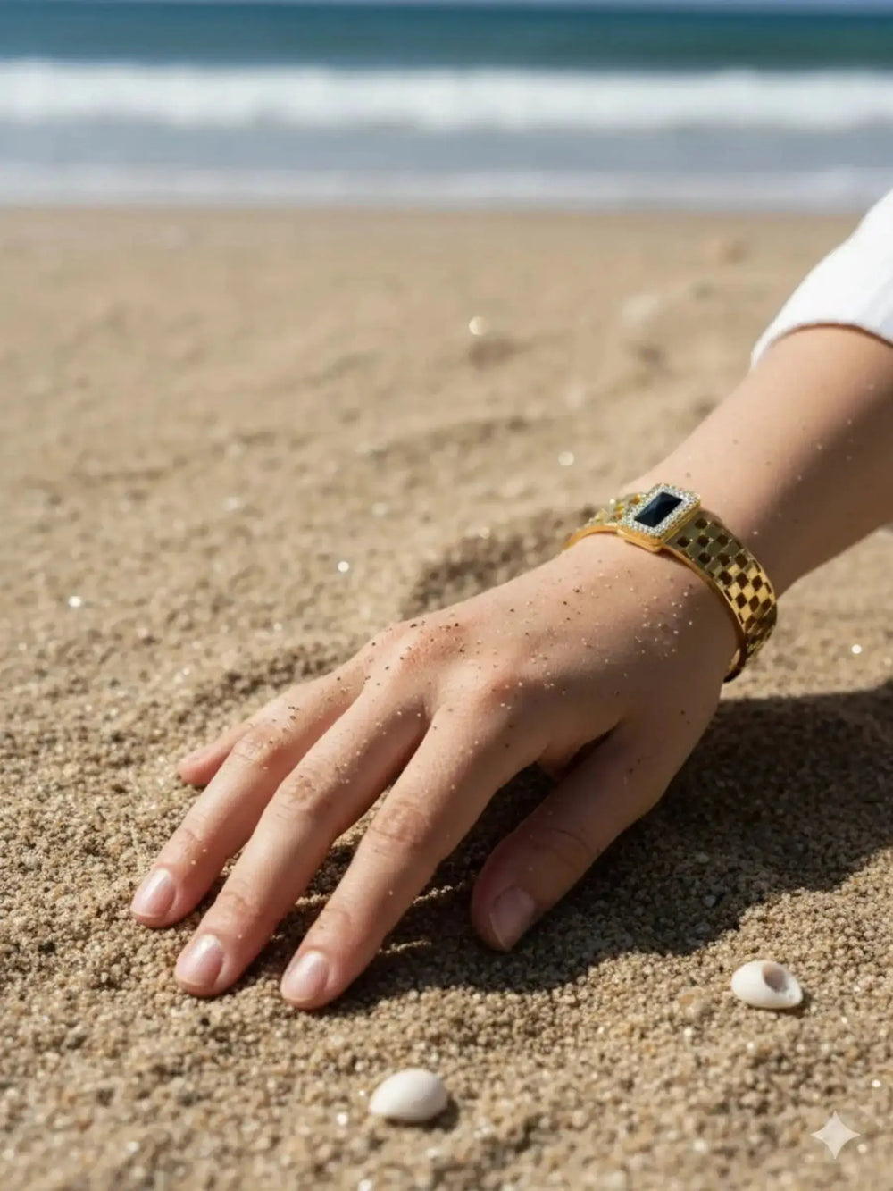 Black Empress Gold Bracelet | ZAROSH JEWEL