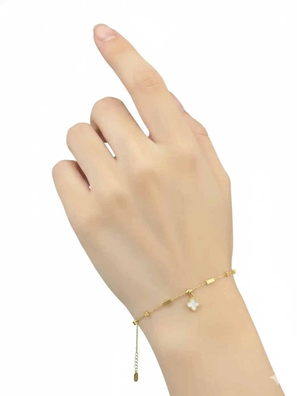 Clover Charm Gold Bracelet | ZAROSH JEWEL