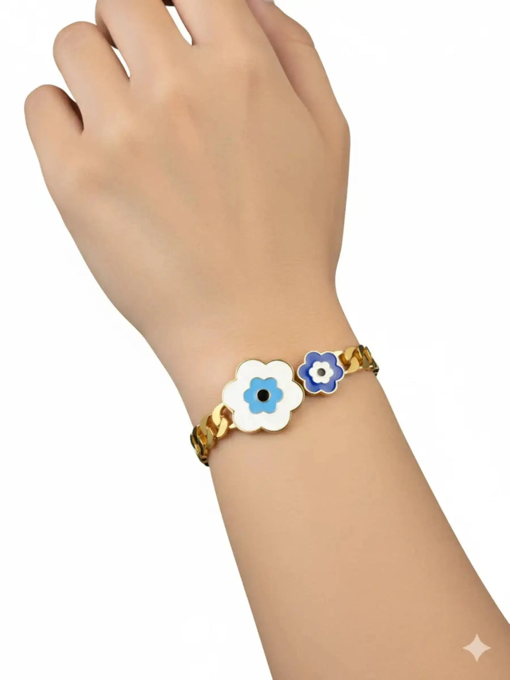 Floral Charm Gold Bracelet | ZAROSH JEWEL