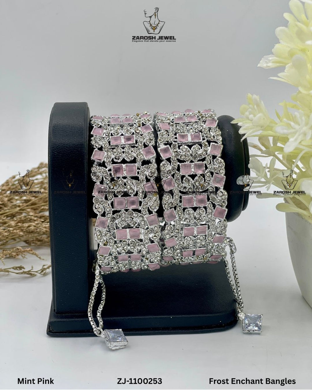 Frost Enchant Bangles Openable | ZAROSH JEWEL Mint Pink