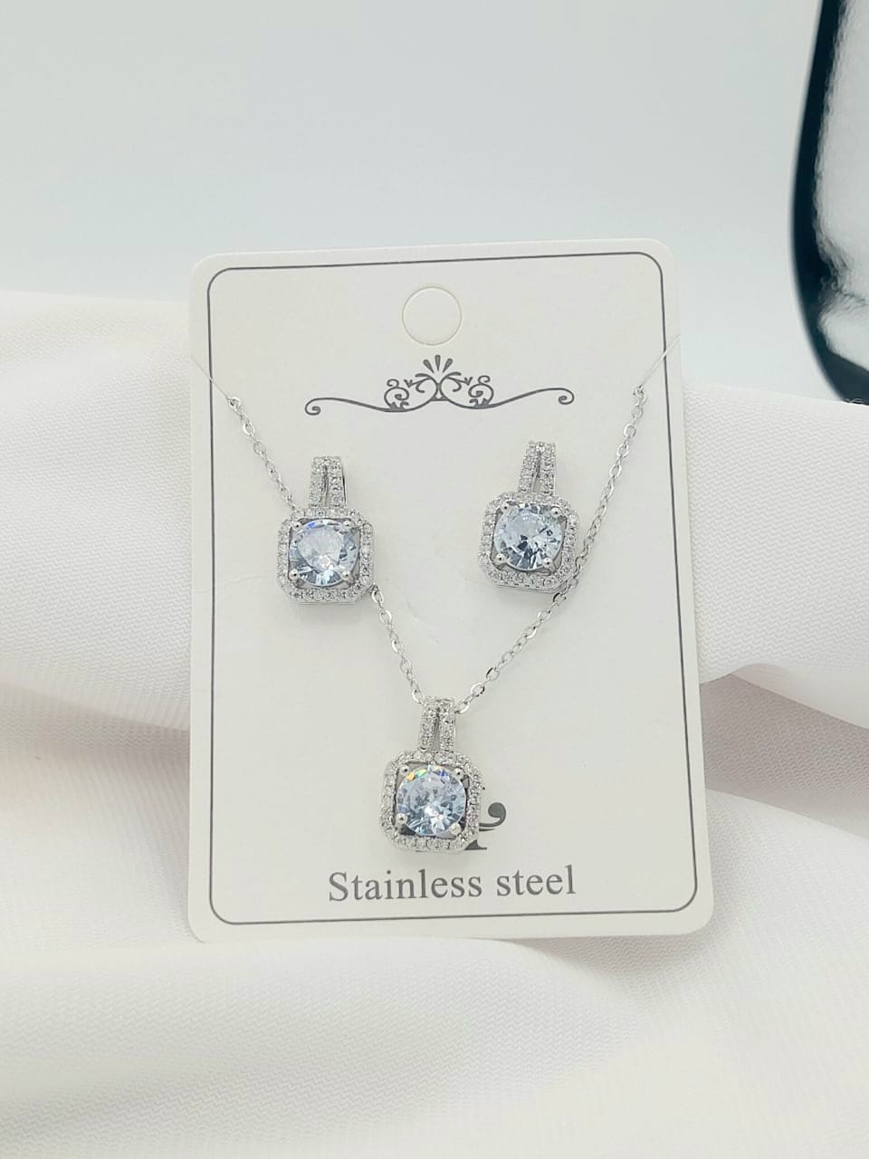 Necklace products 2