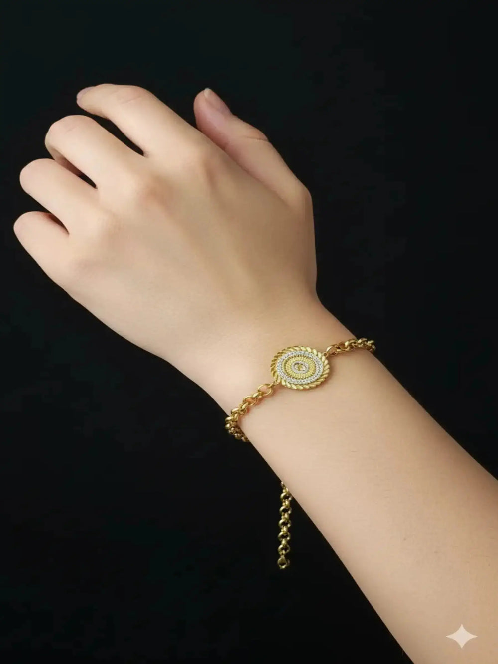 Radiant Circle Gold Bracelet | ZAROSH JEWEL