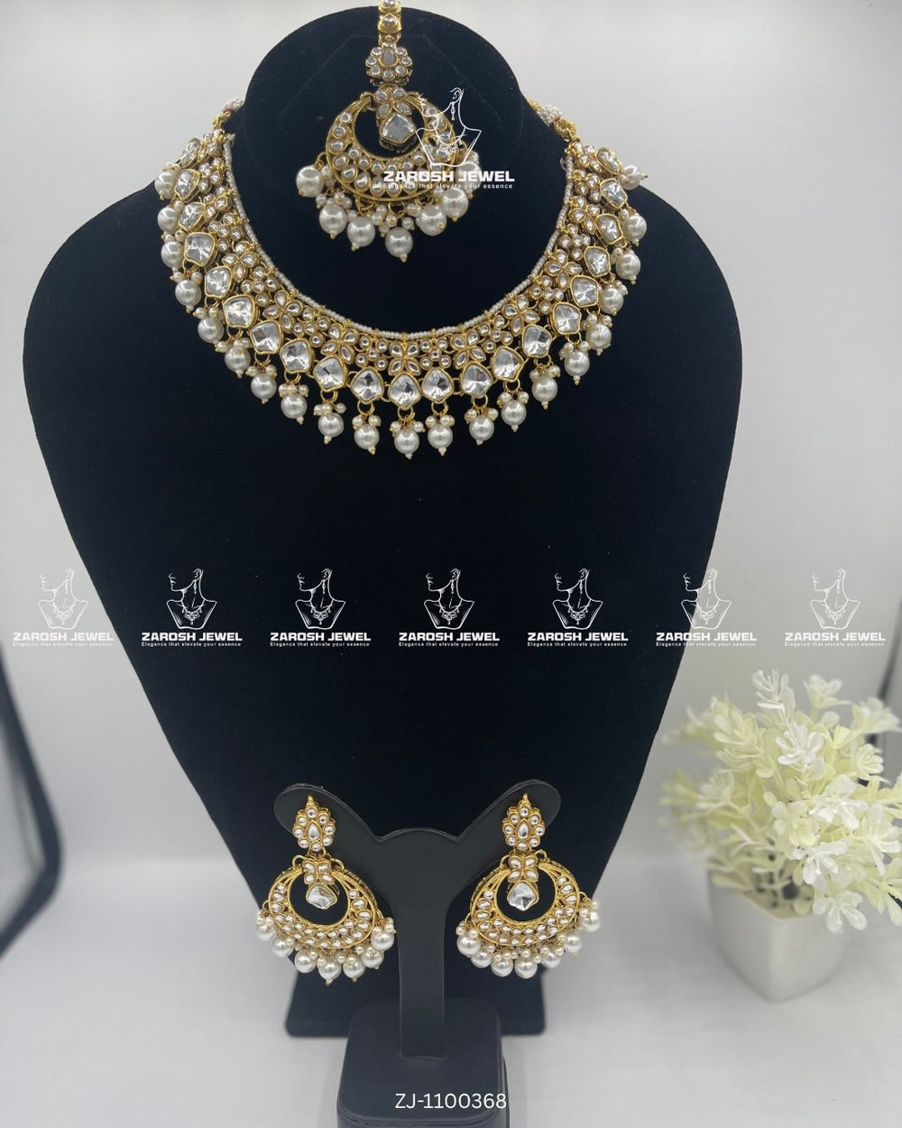 Aaliyah Kundan Necklace Set | ZAROSH JEWEL Pearl