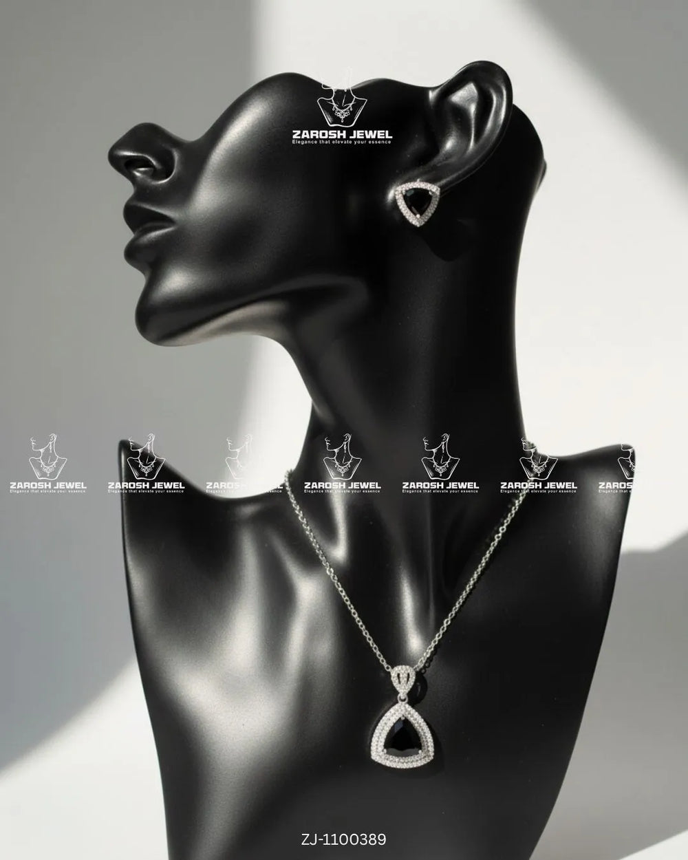 Zermeen Pendant Set | ZAROSH JEWEL Black
