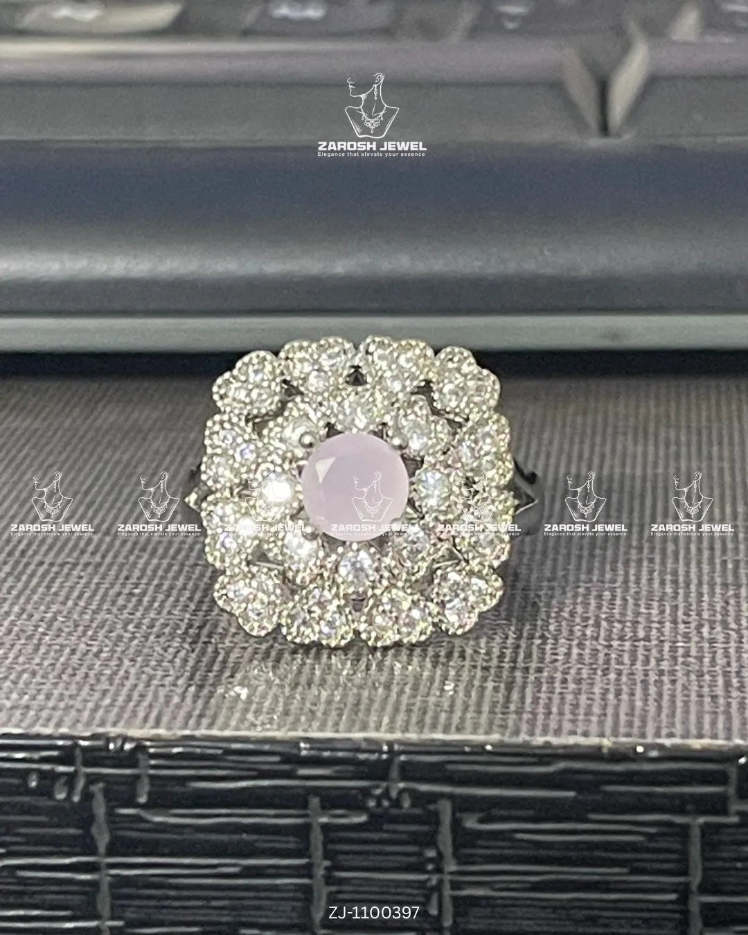 Mireya Luxe Ring | ZAROSH JEWEL Mint Pink