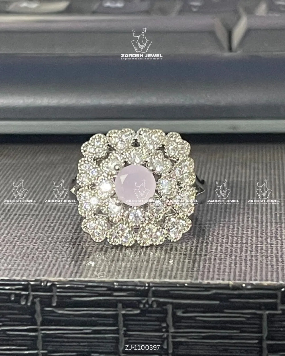 Mireya Luxe Ring | ZAROSH JEWEL Mint Pink