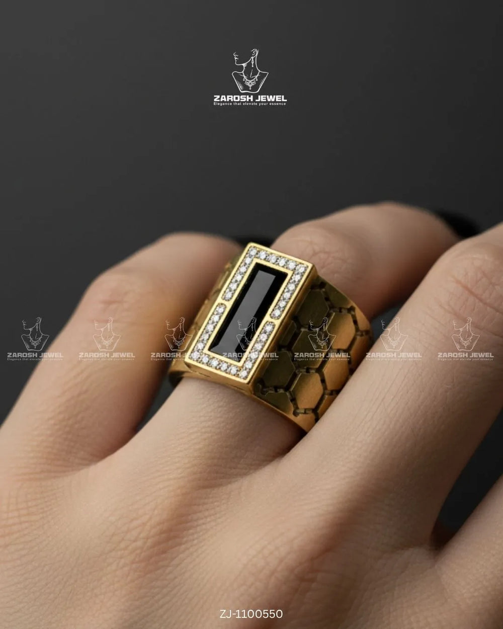 Noble Onyx Ring | ZAROSH JEWEL