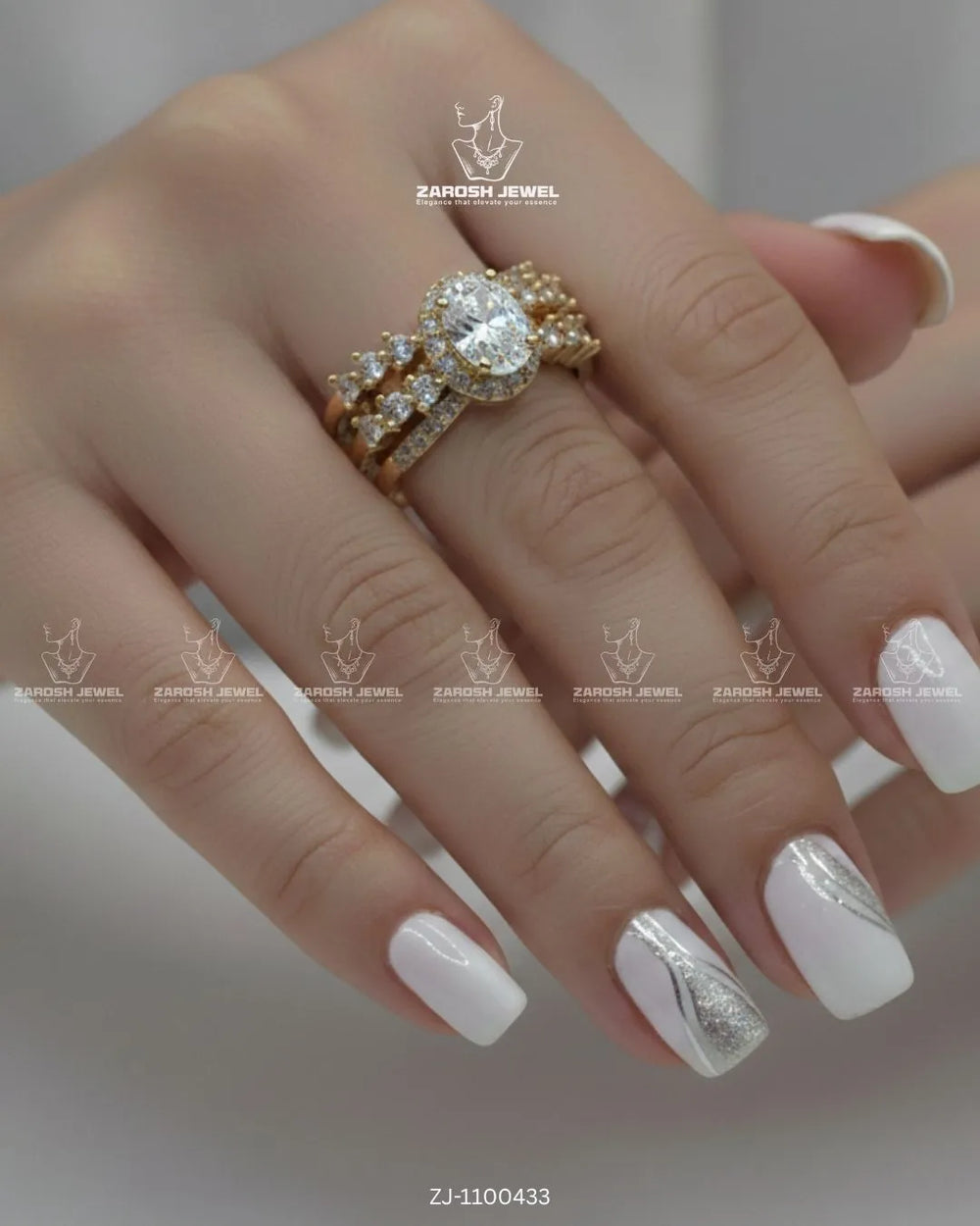 Guldaan Cluster Ring | ZAROSH JEWEL White