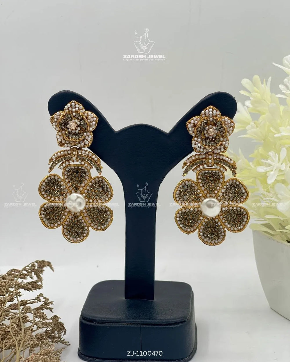 Gul-e-Shab Stud Earrings | ZAROSH JEWEL Grey