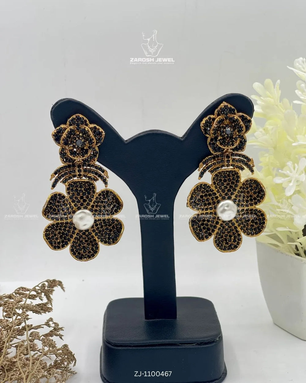 Gul-e-Shab Stud Earrings | ZAROSH JEWEL Black